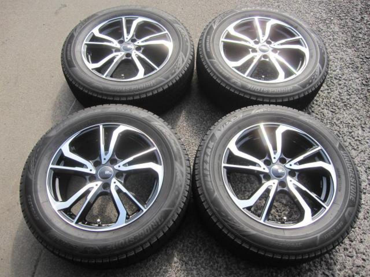 レクサス LBX MAYH10系用 スタッドレス ブリヂストン ブリザック VRX3 225/60R17 99Q レフィナーダ モーション5 タイヤホイール4本セット