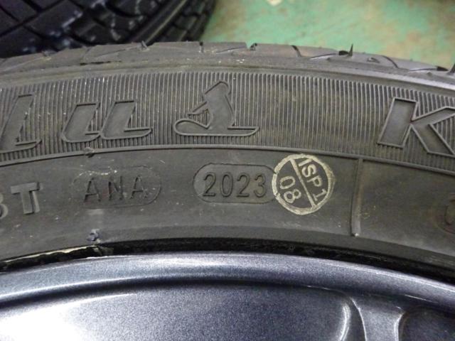 プライスダウン HOT STUFF(ホットスタッフ) WAREN(ヴァーレン)    + KENDA(ケンダ) KR23A 75V + KENDA(ケンダ) KR203 84V