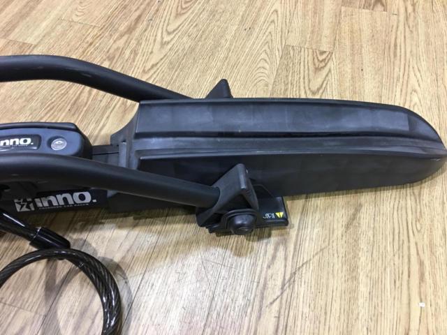 ☆値下げしました☆INNO/RV-INNO サイクルキャリア INA389 タイヤ 