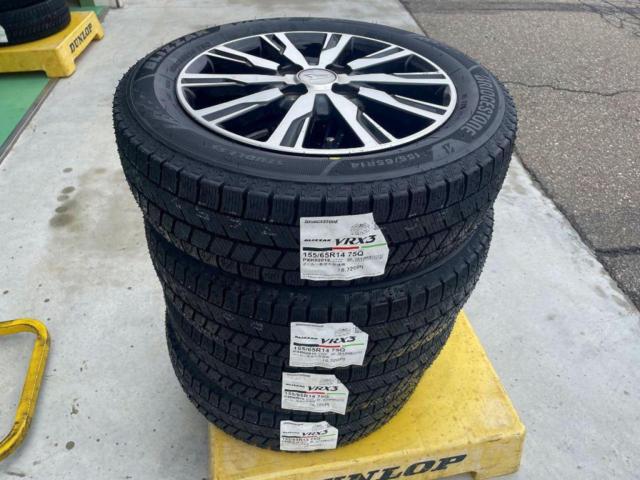 値下げ‼️VRX2 155/65R14 2019年バリ山 ダイハツ純正アルミ付4本セット 