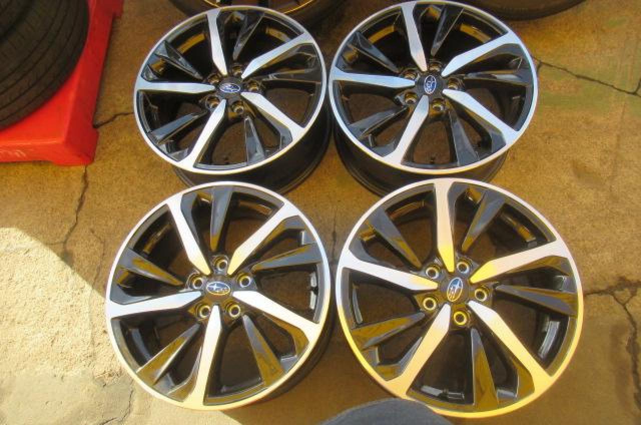 スバル純正】 VN5レヴォーグ GT-H EX純正ホイール | 目立った傷や汚れ 