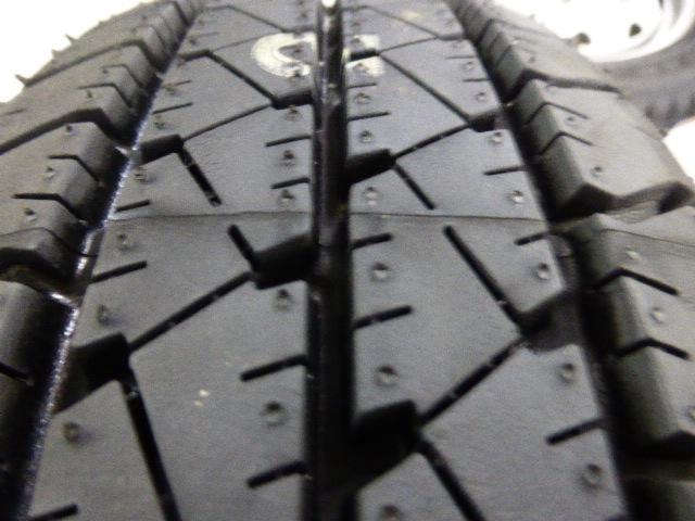 マルチスチールホイール + GOODYEAR(グッドイヤー) CARGO PRO
