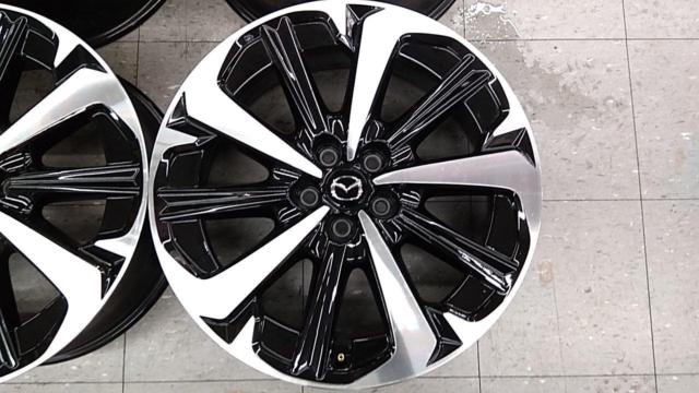 マツダ CX-60 プレミアムモダン純正ホイール【値下げしました 