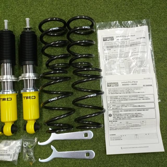 大幅値下げ!!】TRD ZN8 GR86 スポーツサスペンション (ショック 
