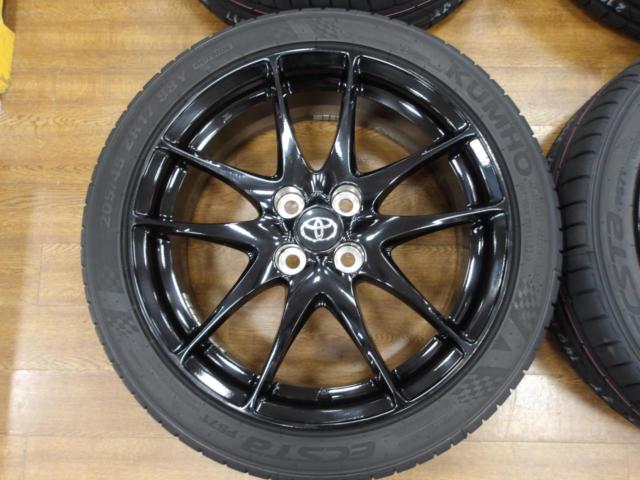 ☆店頭試着無料☆トヨタ ヴィッツ GRスポーツ 純正ホイール + KUMHO 