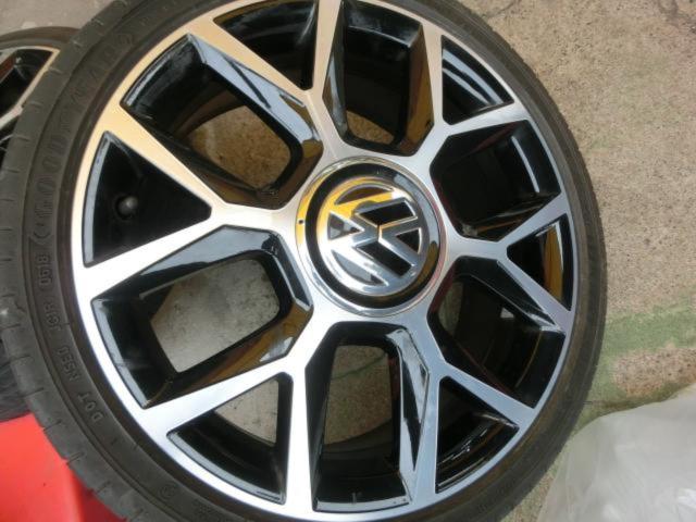 【輸入車純正】  Volks Wogen (フォルクスワーゲン) UP! (アップ)  GTI 純正ホイール 限定車モデル