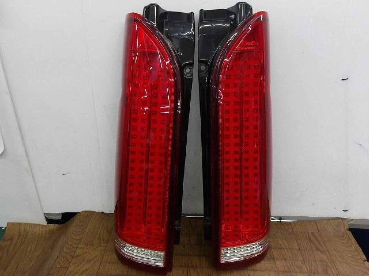 StellarV フルLEDテール | 中古品 | アップガレージ 大阪門真店 | カー用品 ボディパーツ テールレンズを通販で購入する ...
