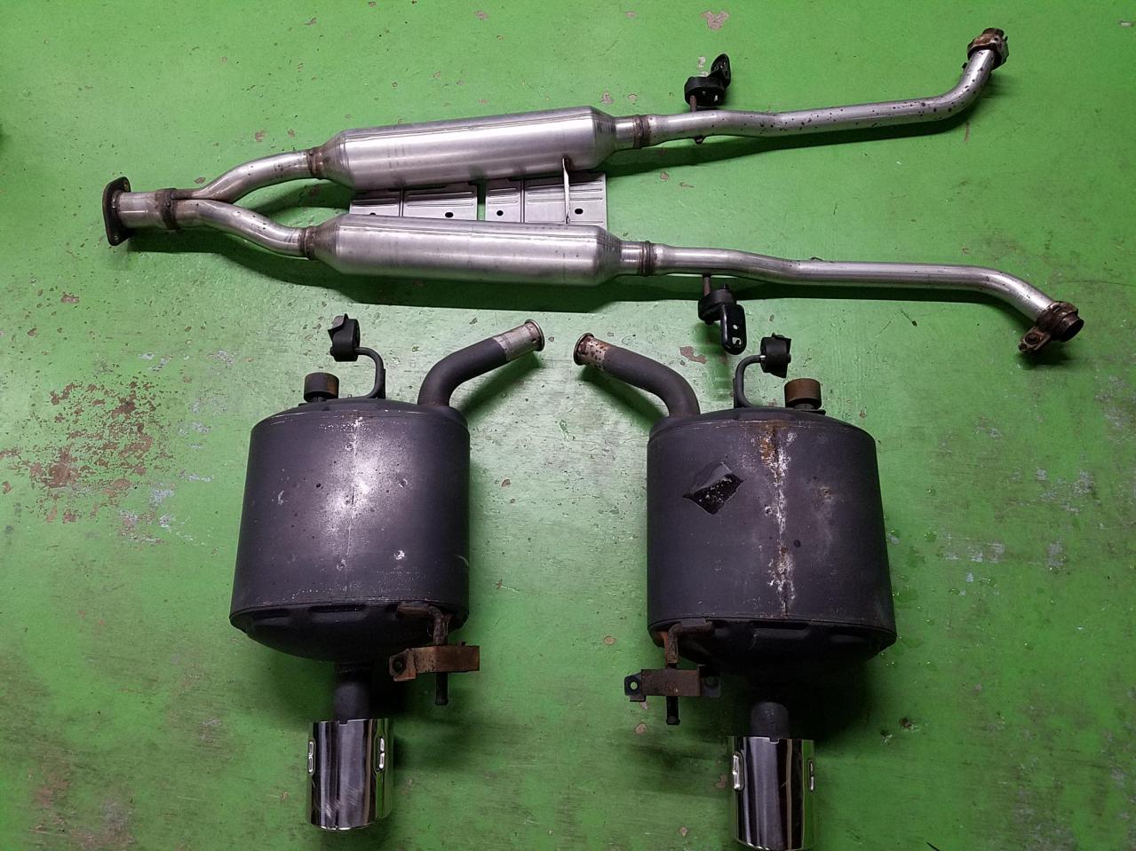 V36スカイラインセダン！オリジナル中間ストレートマフラー！ いがらっぽい 