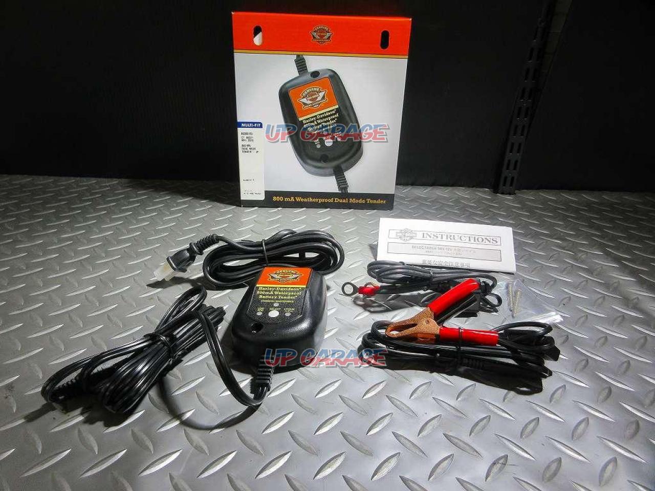 Harley-Davidson(ハーレーダビッドソン) 800mA Waterproof Battery Tender 【66000185 ...