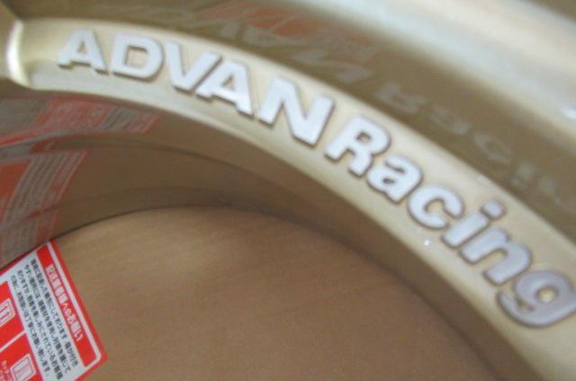 【値下げしました】YOKOHAMA(ヨコハマ) ADVAN Racing(アドバンレーシング) RG3 レーシングゴールドメタリック + WINRUN R330