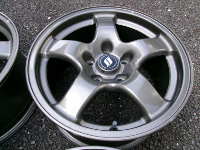 日産純正】 スカイライン R32 GT-R 純正ホイール | 目立った傷や汚れ 