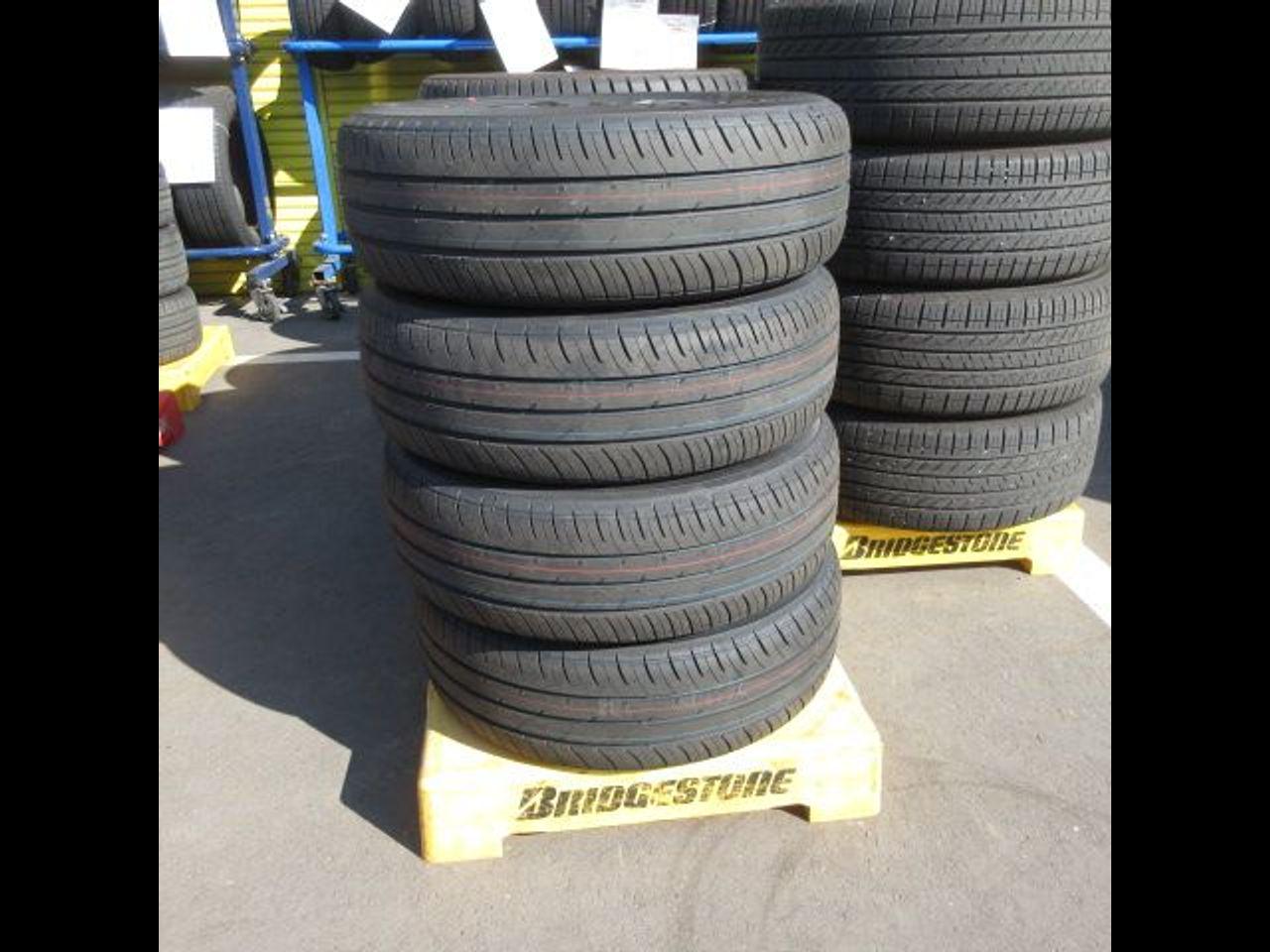 新車外し】TOYO TIRES この上ない PROXES J68 205/60R16 