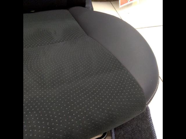 200系ハイエース/6型ダークプライム2】TOYOTA純正シート 運転席/助手席  