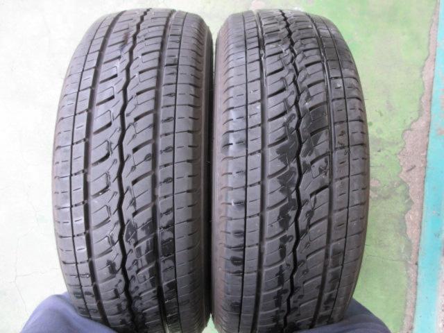 TOYO H20 215/60R17 109/107R 2本 | 目立った傷や汚れ無し | アップ