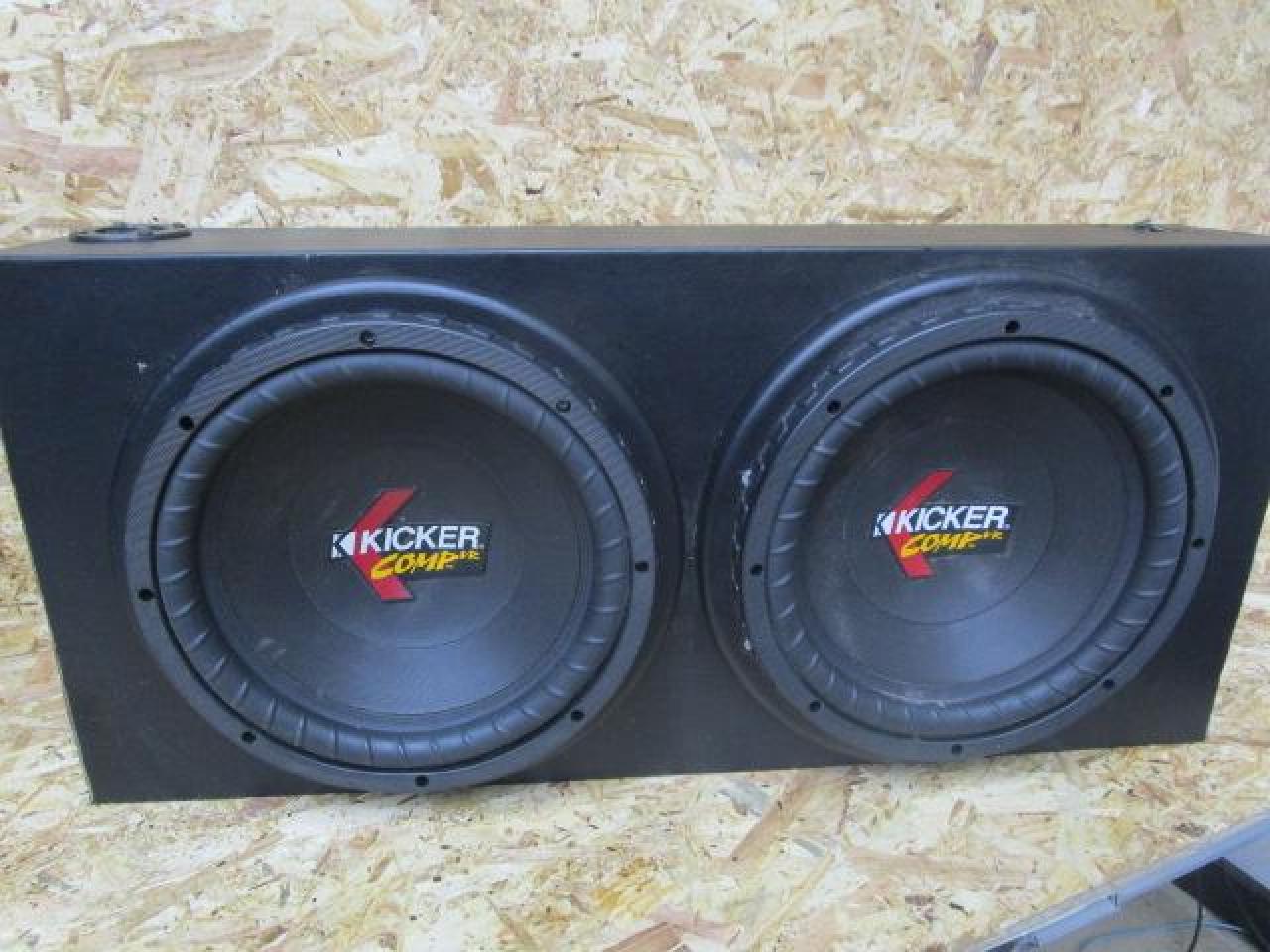 KICKER COMP VR C12VR自作BOX付き | カー用品 スピーカー サブウーハースピーカーBOX付を通販で購入する | 中古カー ...