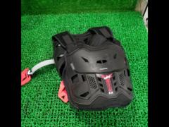 LEATT 2.5 胸部・背部プロテクター