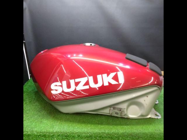 【GSX1100S 刀】 SUZUKI 純正 タンク【値下げしました】