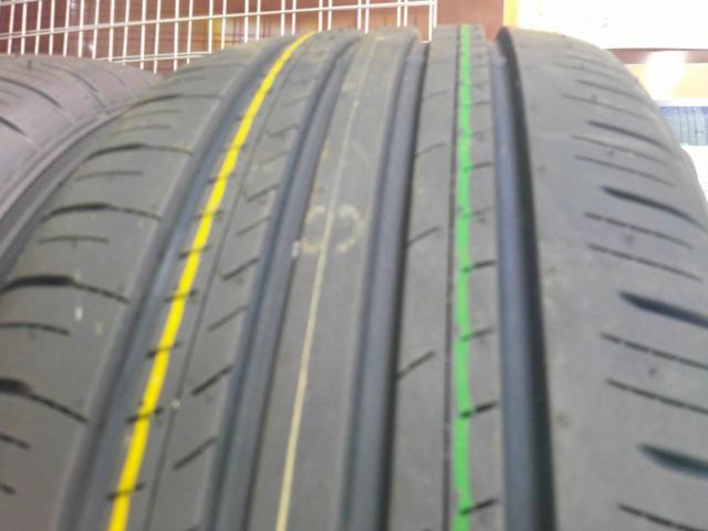 【weds(ウェッズ)】LEONIS(レオニス) RT+【DUNLOP】GRANDTREK PT30