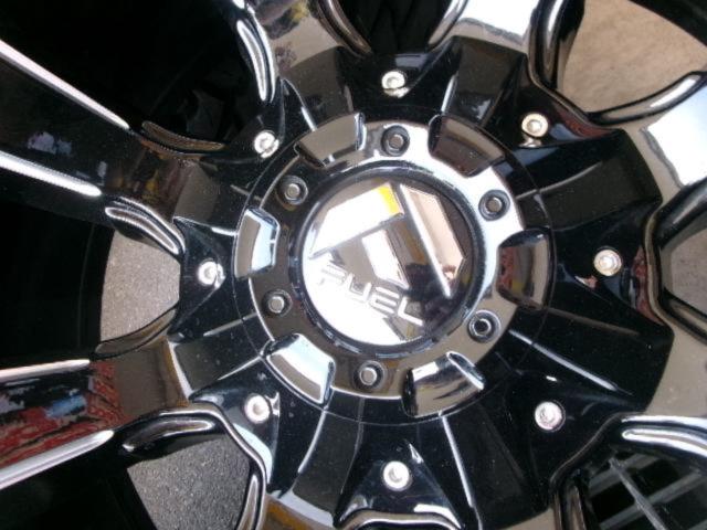 RX2407-324 FUEL OFFROAD D546 ASSOULT + ATTURO TRAIL BLADE M/T 4本セット ※タイヤサイズ商品メモにてご確認ください