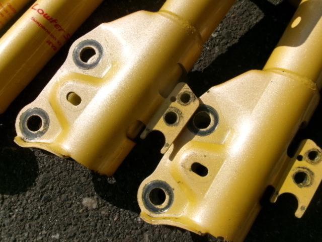RX2407-389 KYB Lowfer Sport ショックのみ 1台分