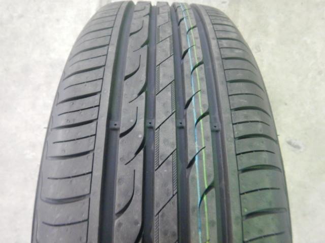 DUNLOP(ダンロップ)  XH5  + KUMHO/マーシャル(クムホ/MARSHAL) MH15