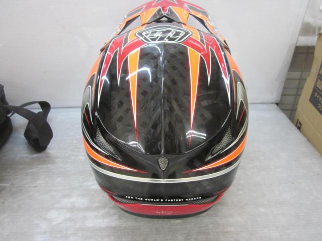 TroyLeeDesigns D3 カーボンオフロードヘルメット