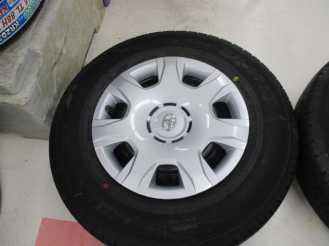 200系ハイエース純正スチールホイール+DUNLOP SP175N