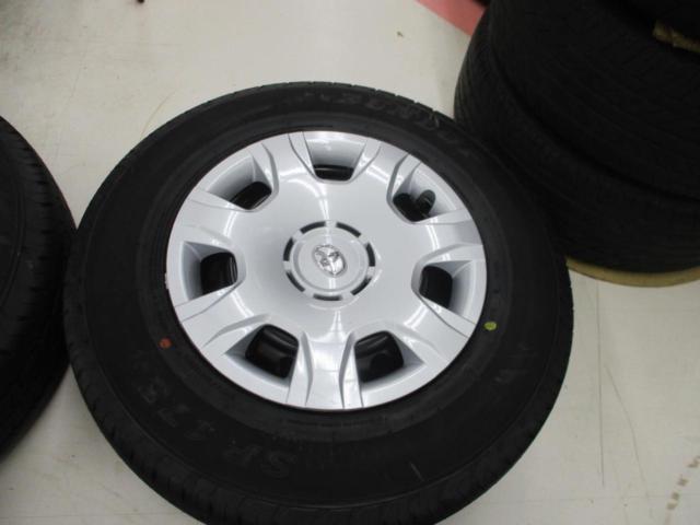 200系ハイエース純正スチールホイール+DUNLOP SP175N