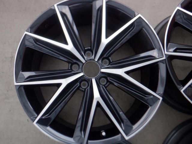 LEXUS純正 (レクサス) LBX Cool純正ホイール | 目立った傷や汚れ無し 