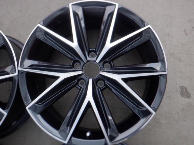 LEXUS純正 (レクサス) LBX Cool純正ホイール | 目立った傷や汚れ無し 