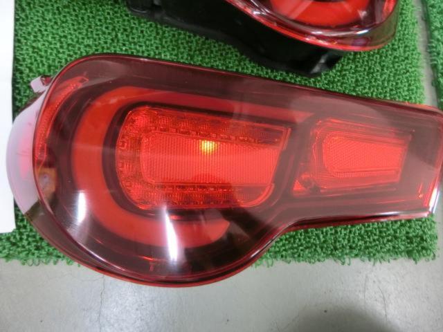 【TOM’S】LEDテールランプ