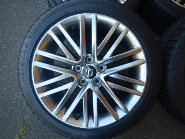 トヨタ純正(TOYOTA)  220クラウン純正 ハイグロス  + BRIDGESTONE(ブリヂストン) BLIZZAK VRX2