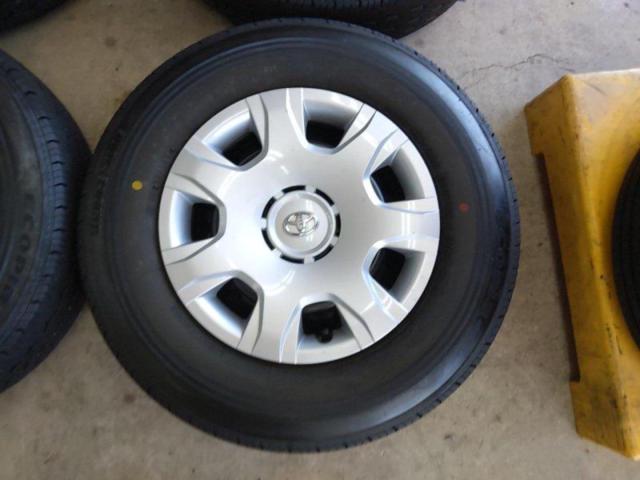 トヨタ純正】 200系/ハイエース純正スチールホイール+【BRIDGESTONE 