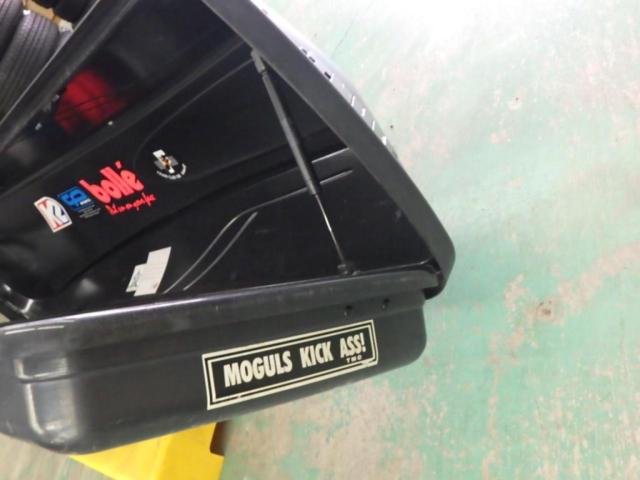 【THULE】ルーフBOX