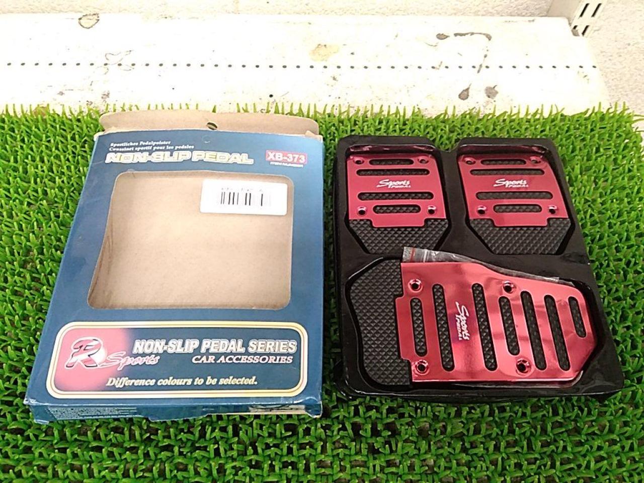 R SPORTS ノンスリップペダル XB-373 | 目立った傷や汚れ無し | アップガレージ 横浜町田総本店 | カー用品 その他(カー用 ...