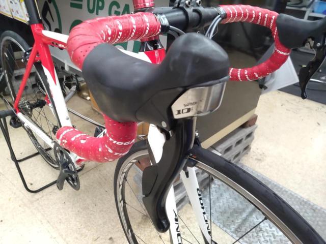 3大特価!! BRIDGESTONE ANCHOR RA6 アルミフレームロードバイク ホワイト×レッド 2011年モデル/2×10S ※ホイールカスタム車!!/タイヤとブレーキシュー新品交換済み!!