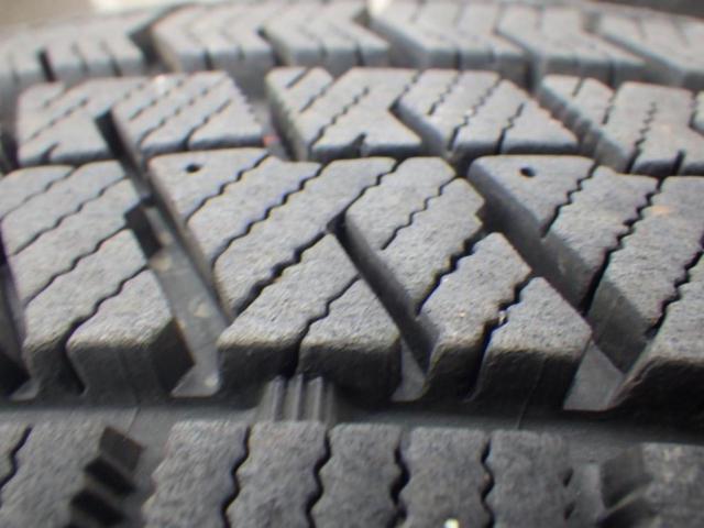 店内ラック BRIDGESTONE BLIZZAK VRX2