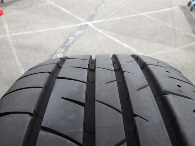 コンテナ【BRIDGESTONE】Playz PX-RVⅡ
