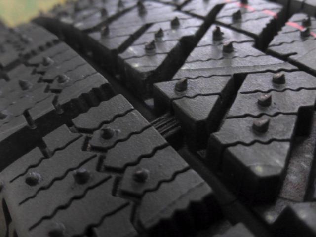 BRIDGESTONE(ブリヂストン) ECO FORME(エコフォルム) SE-10 (4HOLE)  + BRIDGESTONE(ブリヂストン) BLIZZAK VRX2
