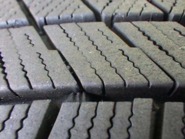 HOT STUFF(ホットスタッフ)  Exceeder E05Ⅱ  + BRIDGESTONE(ブリヂストン) 【BRIDGESTONE】BLIZZAK VRX3