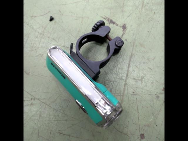 1大特価 わけあり BIANCHI 電池式ライト
