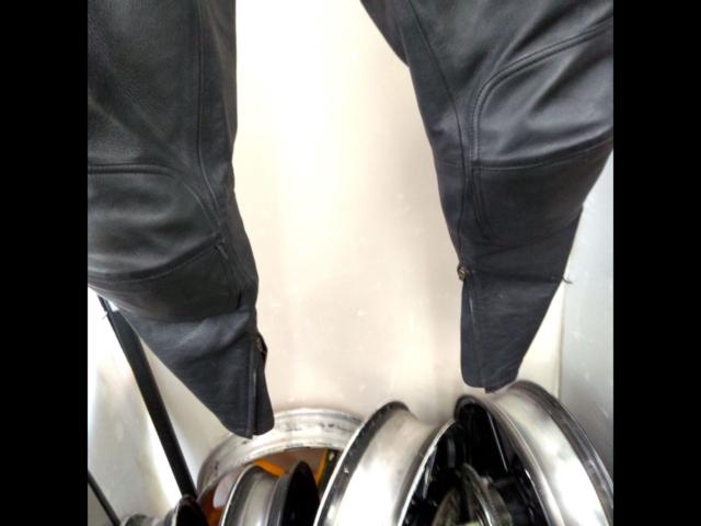 【サイズLL】 KUSHITANI(クシタニ) レザーパンツ