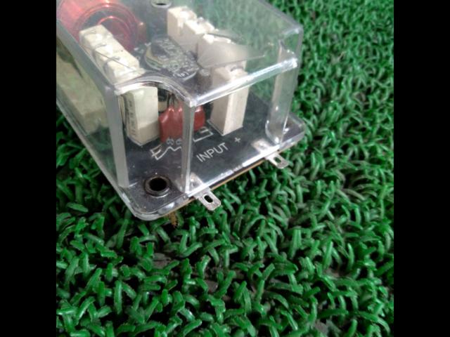 KICKERRESOLUTION
Crossover network