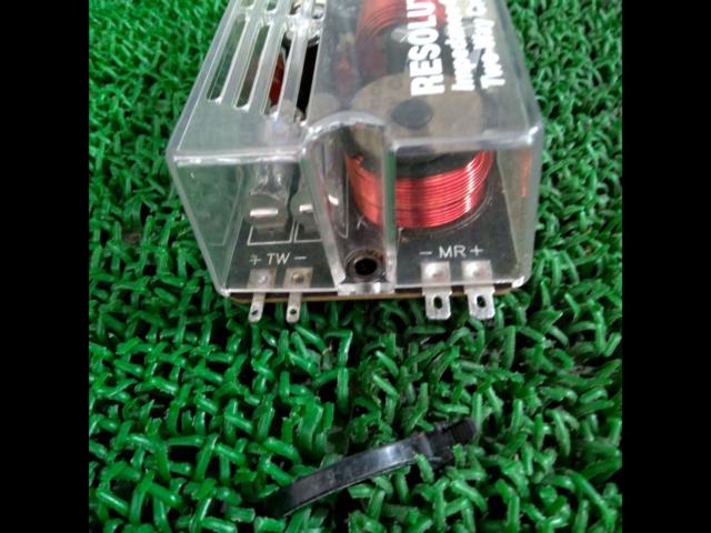 KICKERRESOLUTION
Crossover network