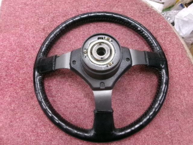 TOYOTA AE86 GT-APEX 純正レザーステアリング