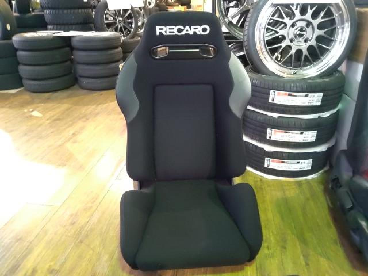 ★R7.7値下げしました★【RECARO】SR-3 セミバケットシート | やや傷や汚れあり | アップガレージ 加古川店 | カー用品 ...
