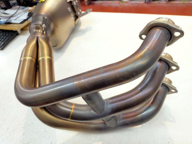Akrapovic(アクラポビッチ) レーシングラインチタンマフラー 【NIKEN(ナイケン)/GT】★大特価!2026-7月より大幅値下げ!★