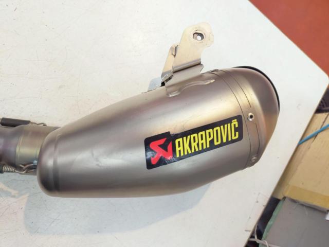 Akrapovic(アクラポビッチ) レーシングラインチタンマフラー 【NIKEN(ナイケン)/GT】★大特価!2026-7月より大幅値下げ!★
