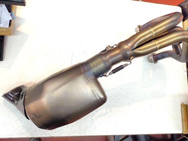 Akrapovic(アクラポビッチ) レーシングラインチタンマフラー 【NIKEN(ナイケン)/GT】★大特価!2026-7月より大幅値下げ!★