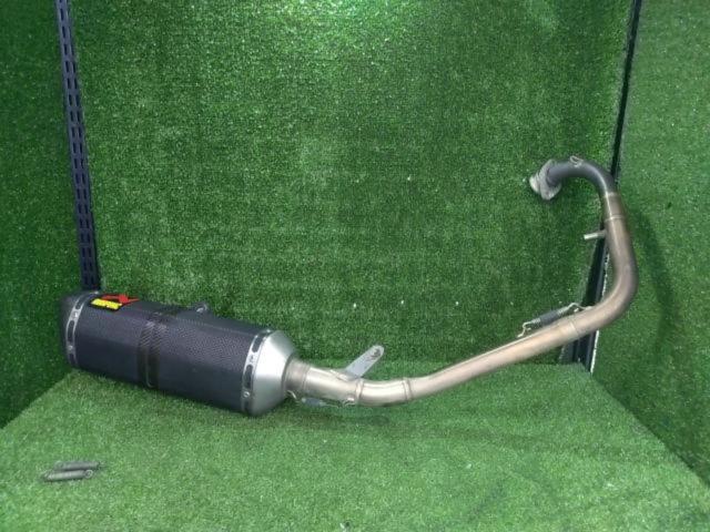 値下げしました!【AKRAPOVIC/アクラポビッチ】 レーシングライン カーボン/ステンフルエキゾーストマフラー YZF-R125(’18年式)外し
